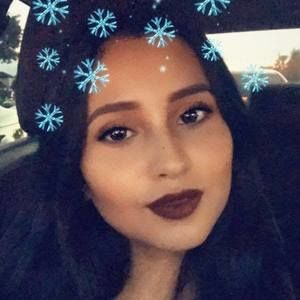 Meet your Posher, Luisa